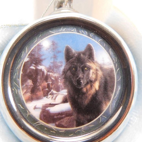 Bradford Exchange 2 Christmas Ornaments Moon Shadows Moonlit Phantom Wolves - Picture 5 of 8